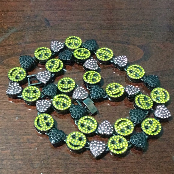 Other - Smiley Face Necklace